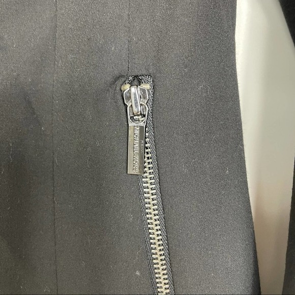 Michael Michael Kors Black Asymmetric Hem Zipper Blazer Size 6 - Picture 6 of 12